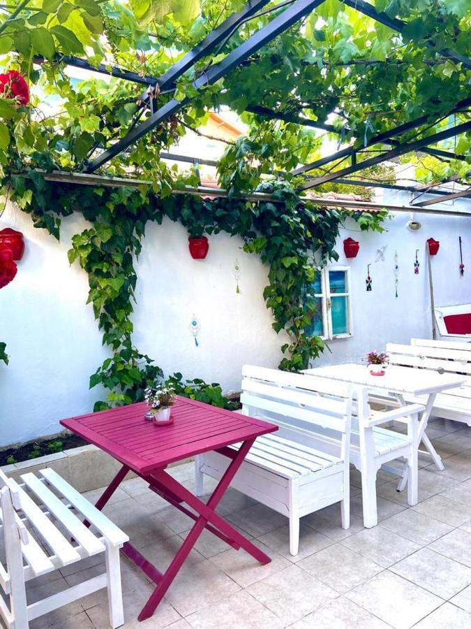 Nese Hotel Cesme Exterior photo